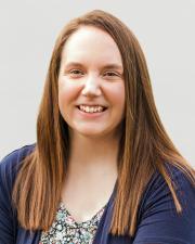 Leah Kohlman Headshot